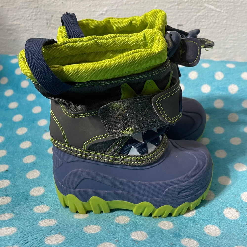Boys Snow Boots Size 5